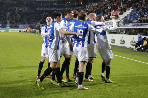 Eerste zege Heerenveen in eigen stadion