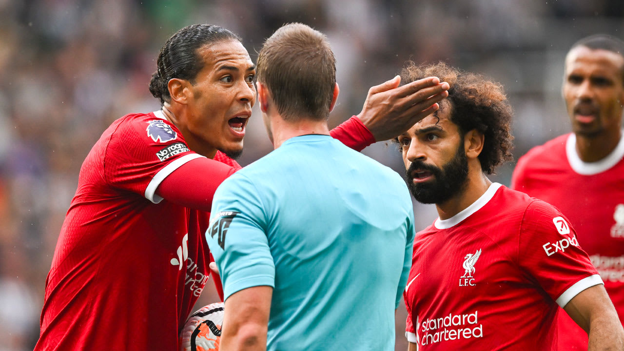 Virgil van Dijk ontvangt torenhoge boete na tirade tegen de scheidsrechter