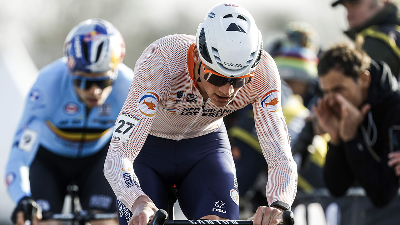 Matthieu van der Poel wint voor vijfde keer WK veldrijden