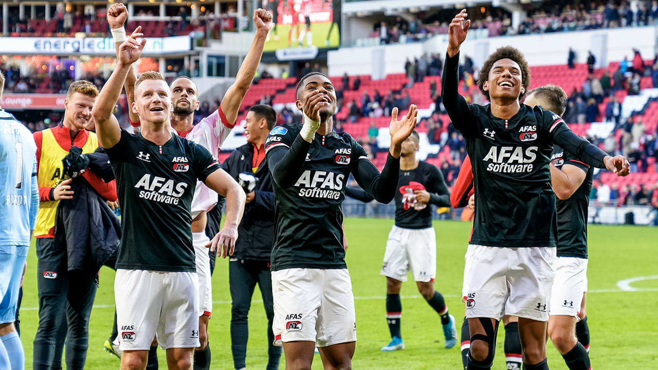 AZ vernedert PSV in Eindhoven