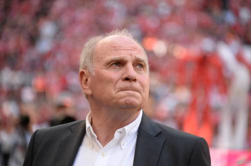 Hoeness laat toekomst trainer open