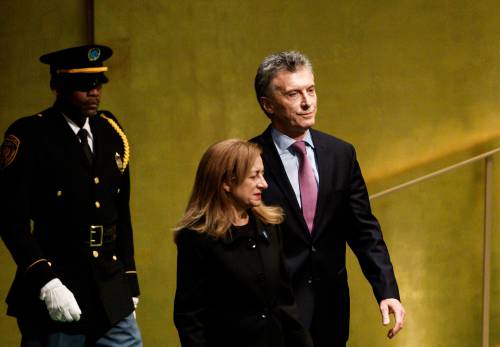 President Macri wil wet tegen voetbalmaffia