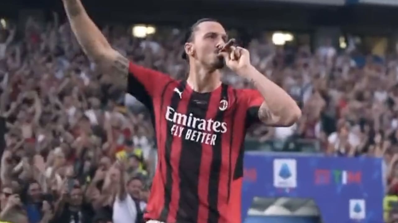 VIDEO: Zlatan viert kampioensfeest met dikke sigaar en draagt Scudetto op aan Raiola