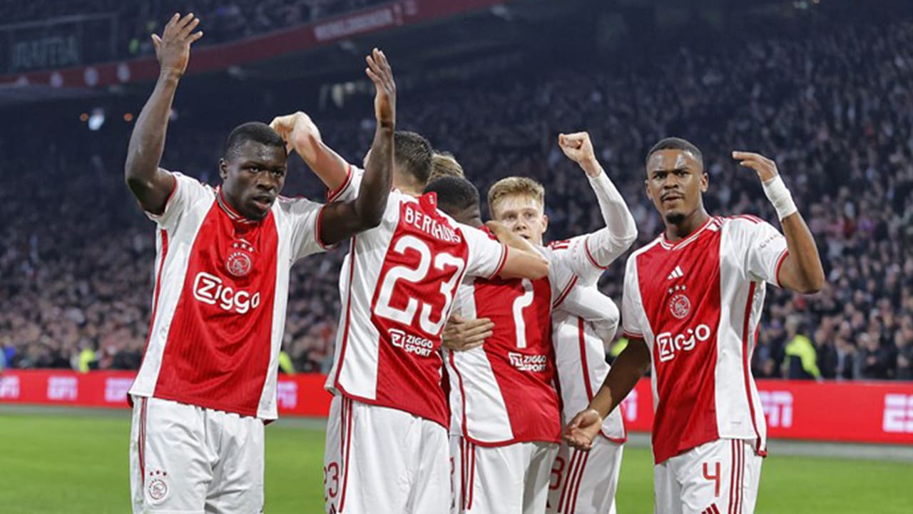'Arsenal toont interesse in 'zeldzaam lichtpuntje' van Ajax'