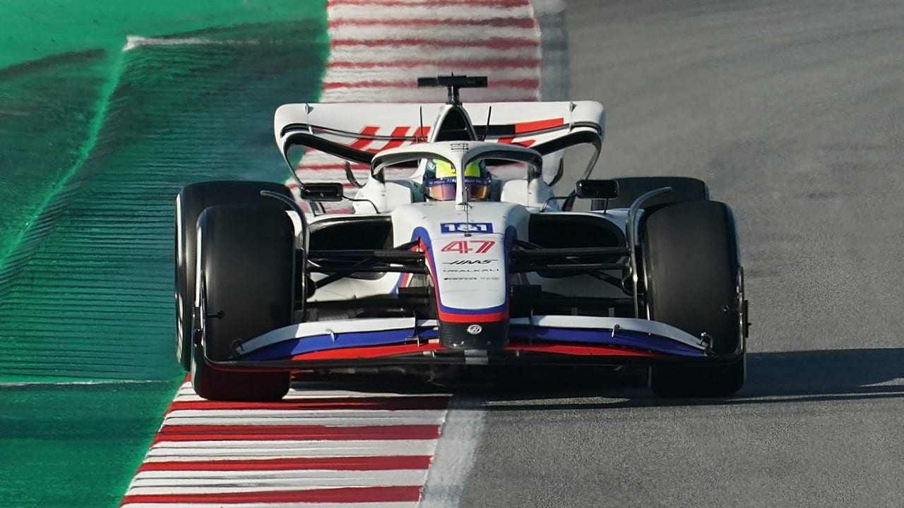 Rus Mazepin mag onder neutrale vlag in Formule 1 blijven rijden
