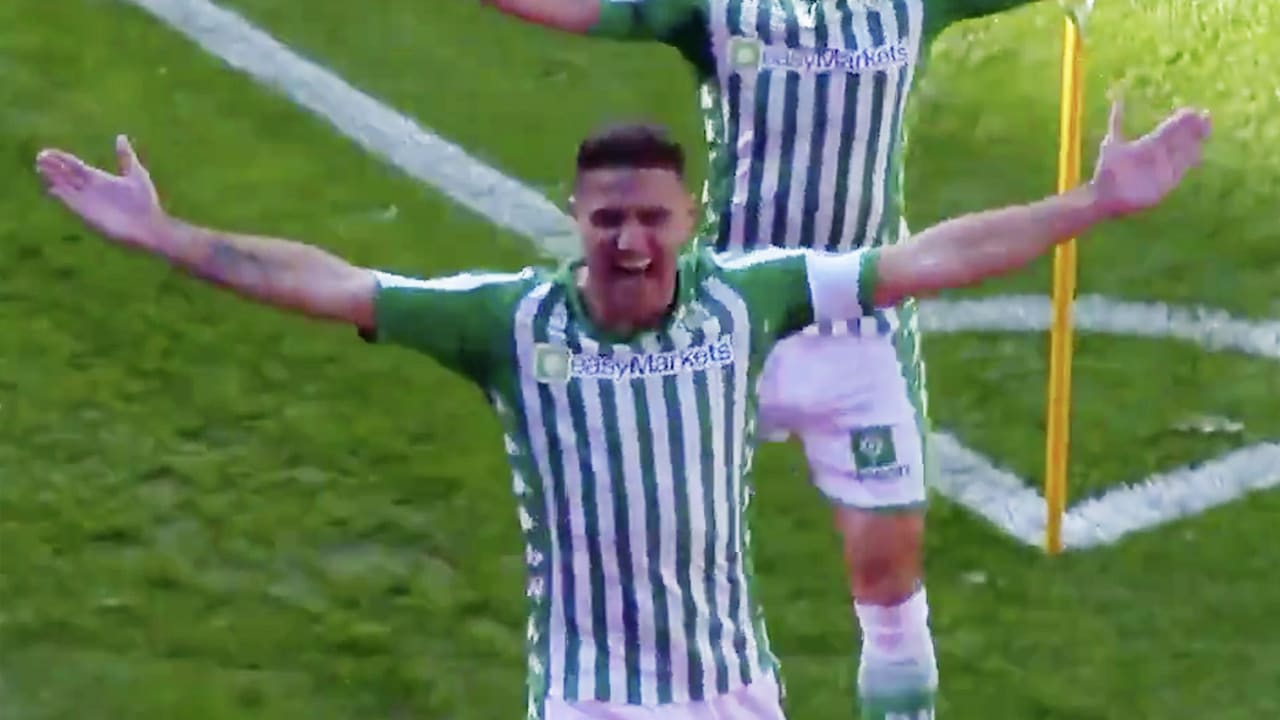 38-jarige Joaquin maakt in 20 minuten hattrick voor Betis