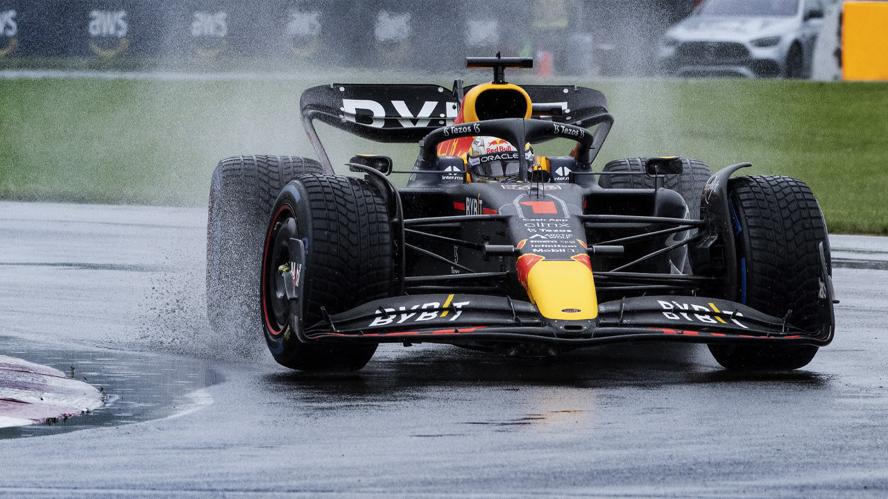 Verstappen pakt poleposition op circuit van Montreal, Alonso verrassend tweede