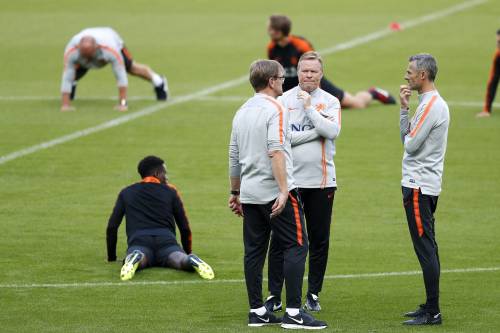 Oranje traint met fitte selectie