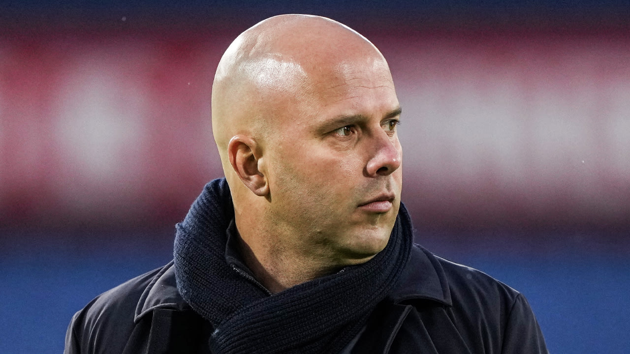 'Waarom moet PSV er niet alles aan doen om Arne Slot in te lijven?'