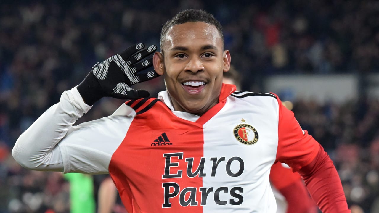 Feyenoord wint na strafschoppen knotsgek bekerduel van NEC