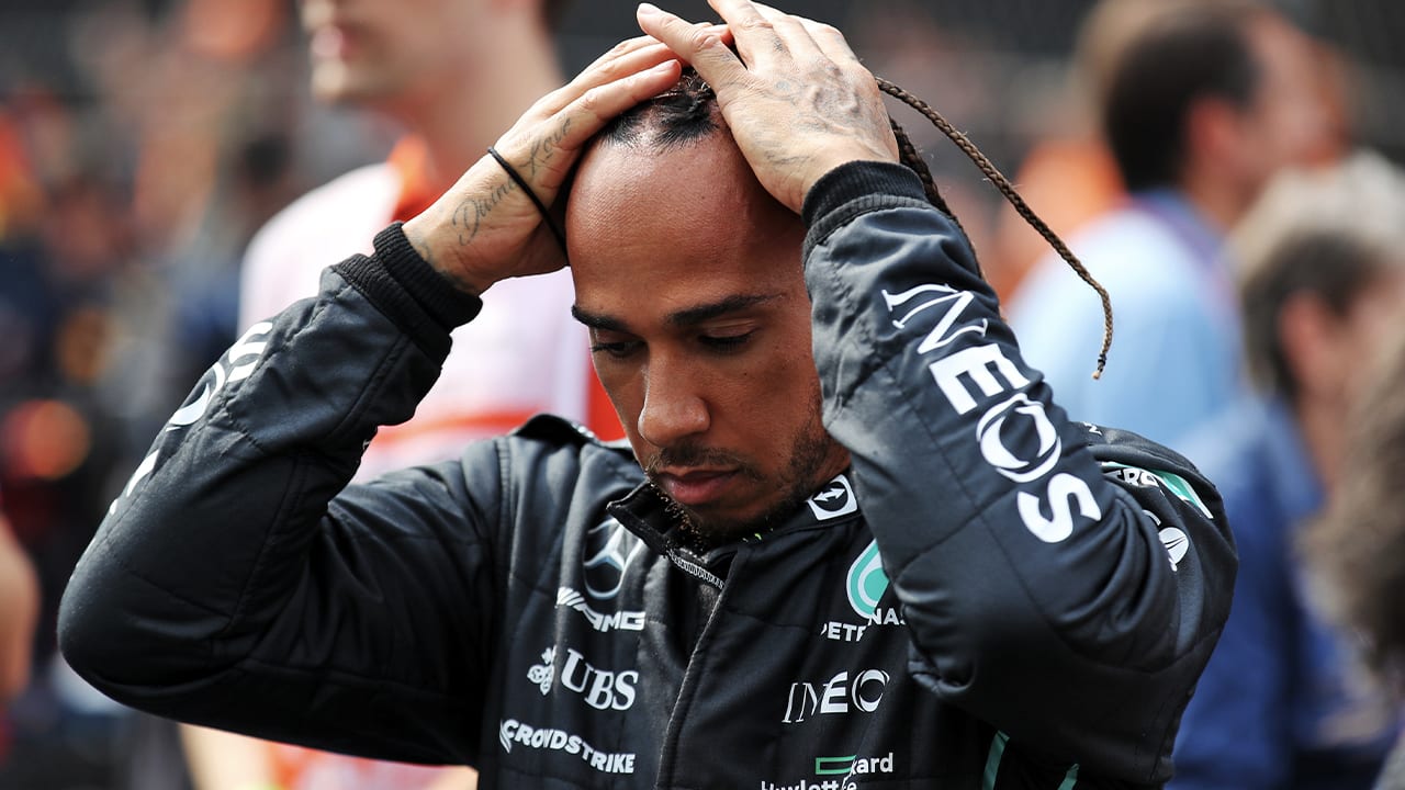 Hamilton heeft spijt van woede-uitbarsting tijdens Dutch GP: 'Al zo lang geen race gewonnen...'