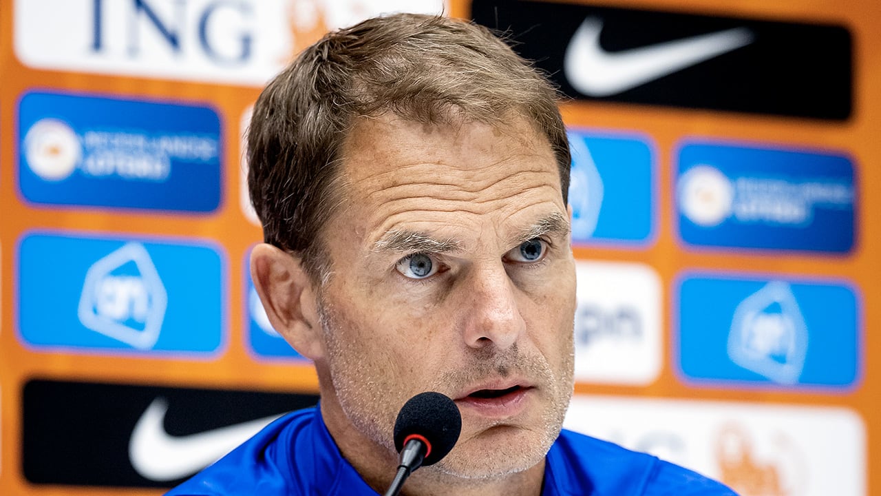 De Boer betrekt zijn spelers bij strijdplan voor duel met Italië