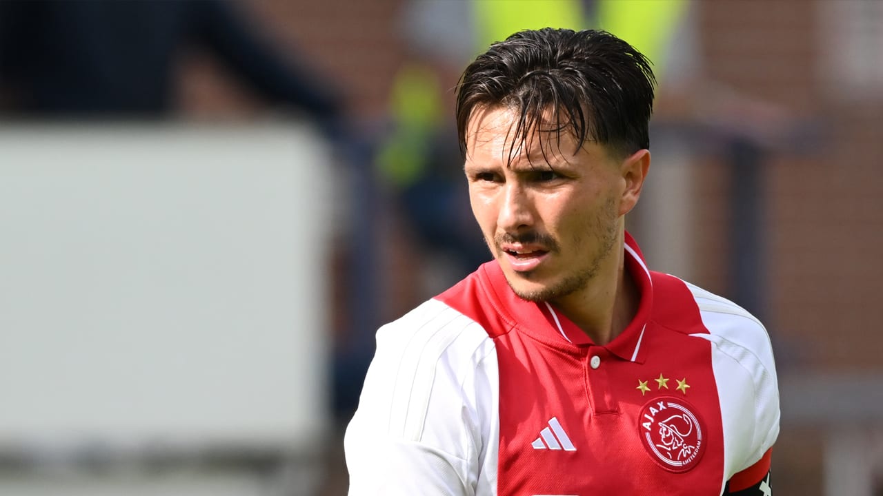Ajax bij winst op Vojvodina tegen Panathinaikos of Botev Plovdiv