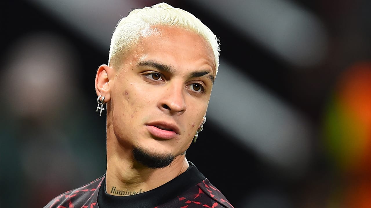 'Antony mag (tijdelijk) vertrekken bij Manchester United, Ajax staat open voor terugkeer'
