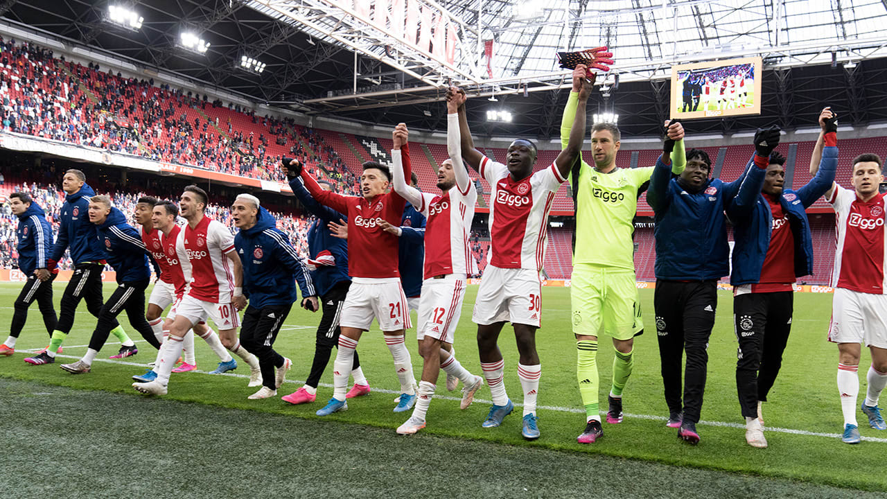 Terrassen Leidseplein dicht vanwege mogelijke titel Ajax