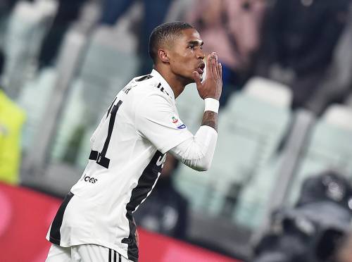 Douglas Costa sluit aan bij Juventus