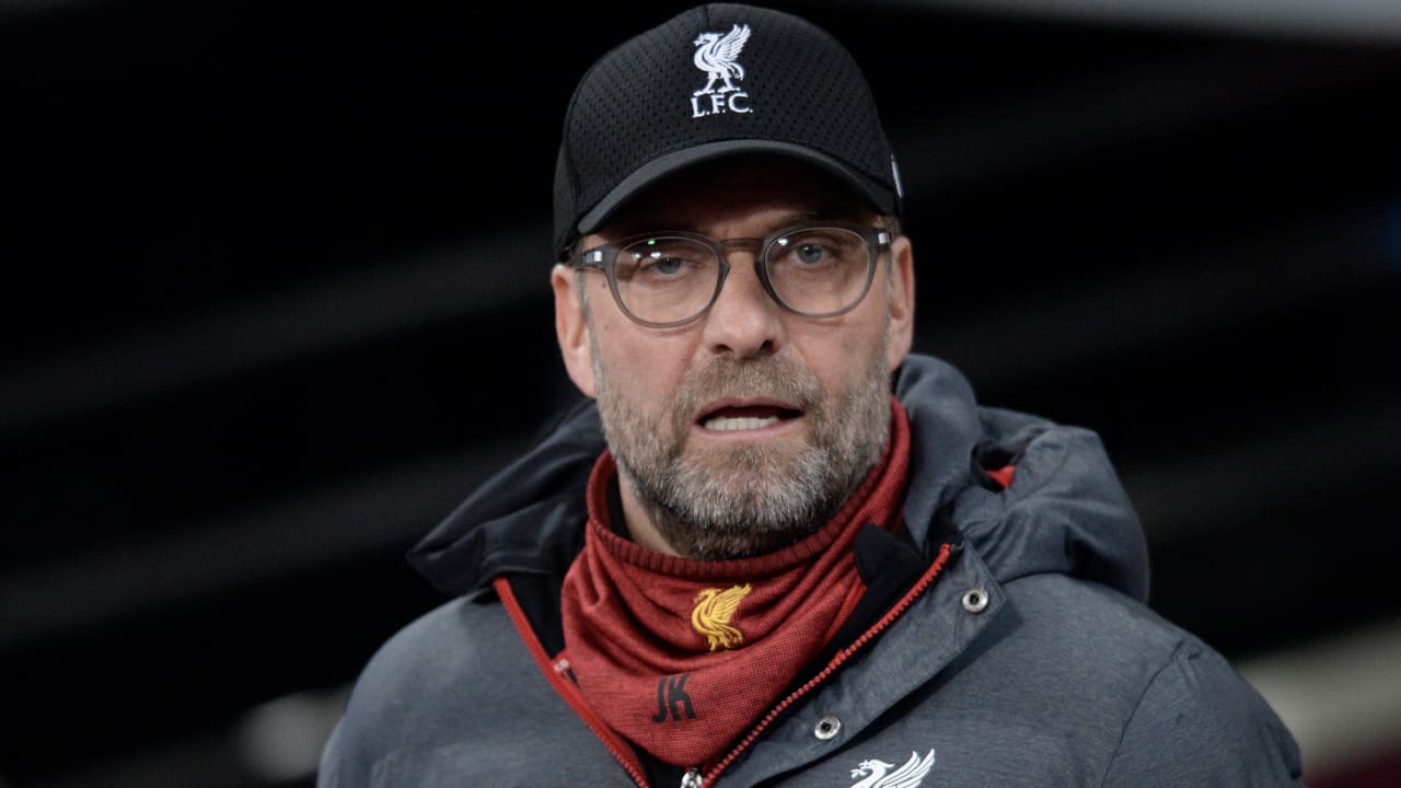 Klopp roept Liverpool-fans op om thuis te blijven