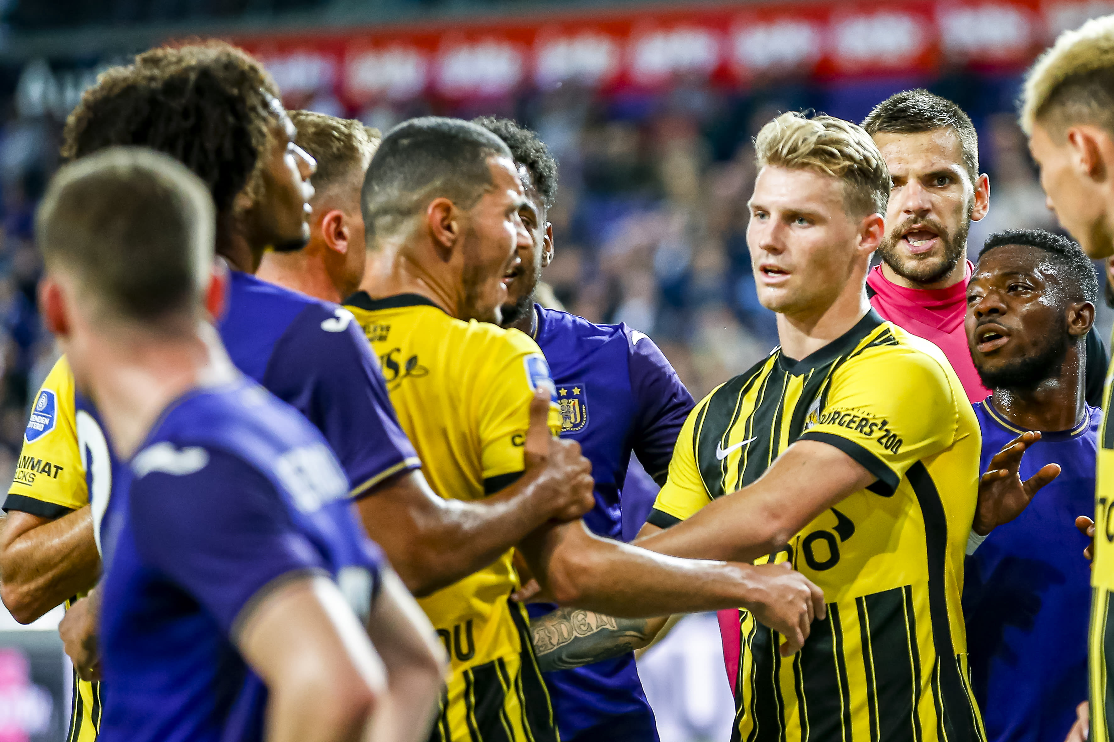 Vitesse moet na doldwaze slotfase genoegen nemen met gelijkspel tegen Anderlecht