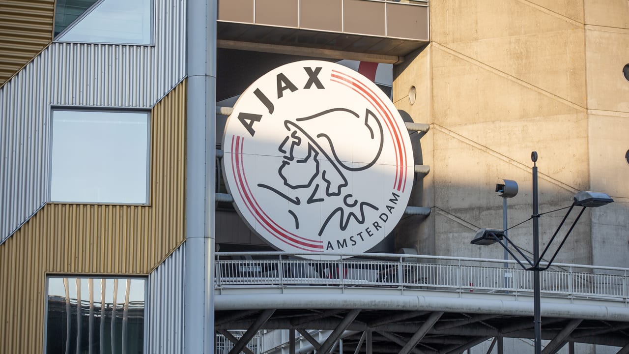 Ajax-talent Noah Gesser (16) omgekomen bij verkeersongeluk 