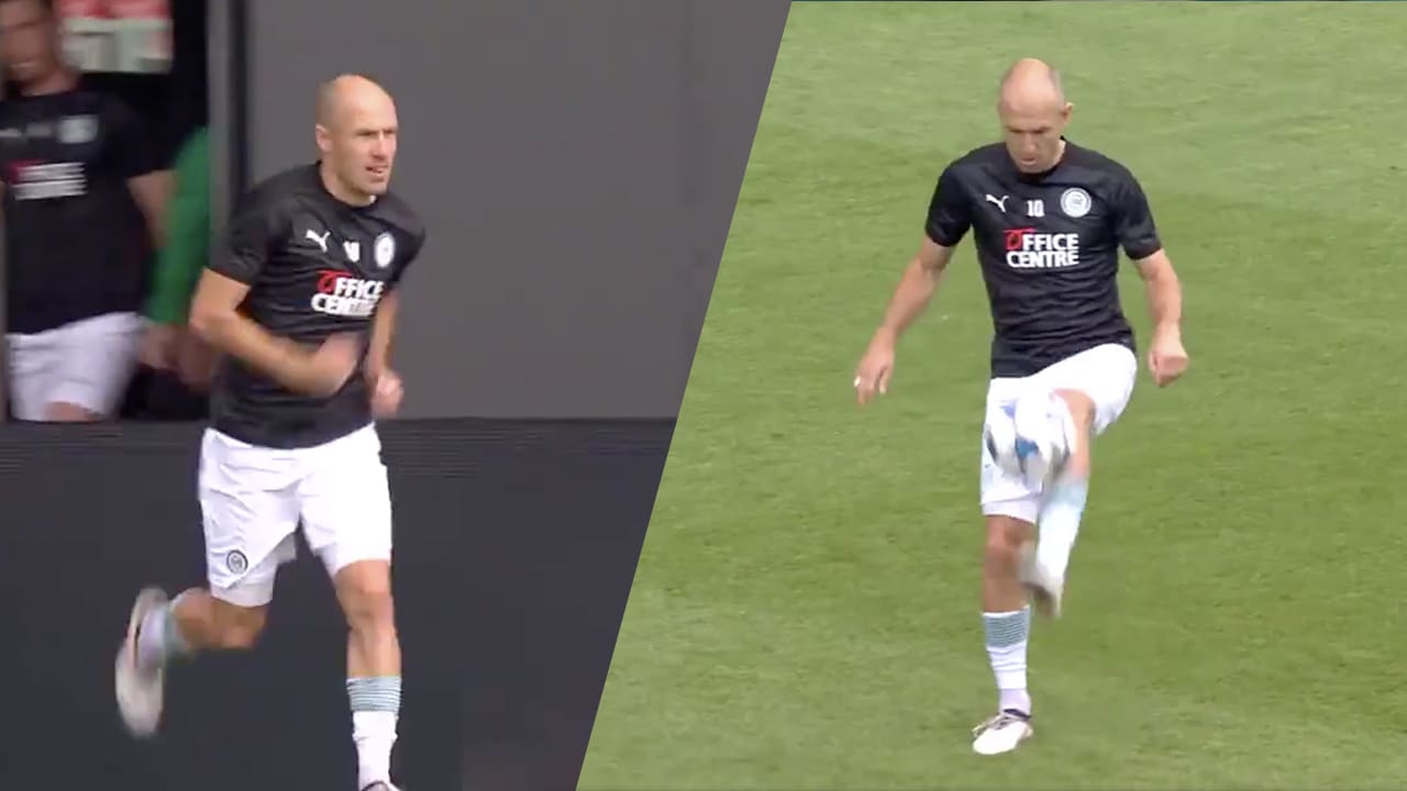 HEERLIJK! Gretige Robben is als eerste op het veld en klaar voor langverwachte rentree