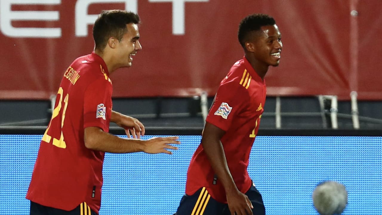 Ansu Fati jongste doelpuntenmaker ooit voor Spanje met 17 jaar en 311 dagen 