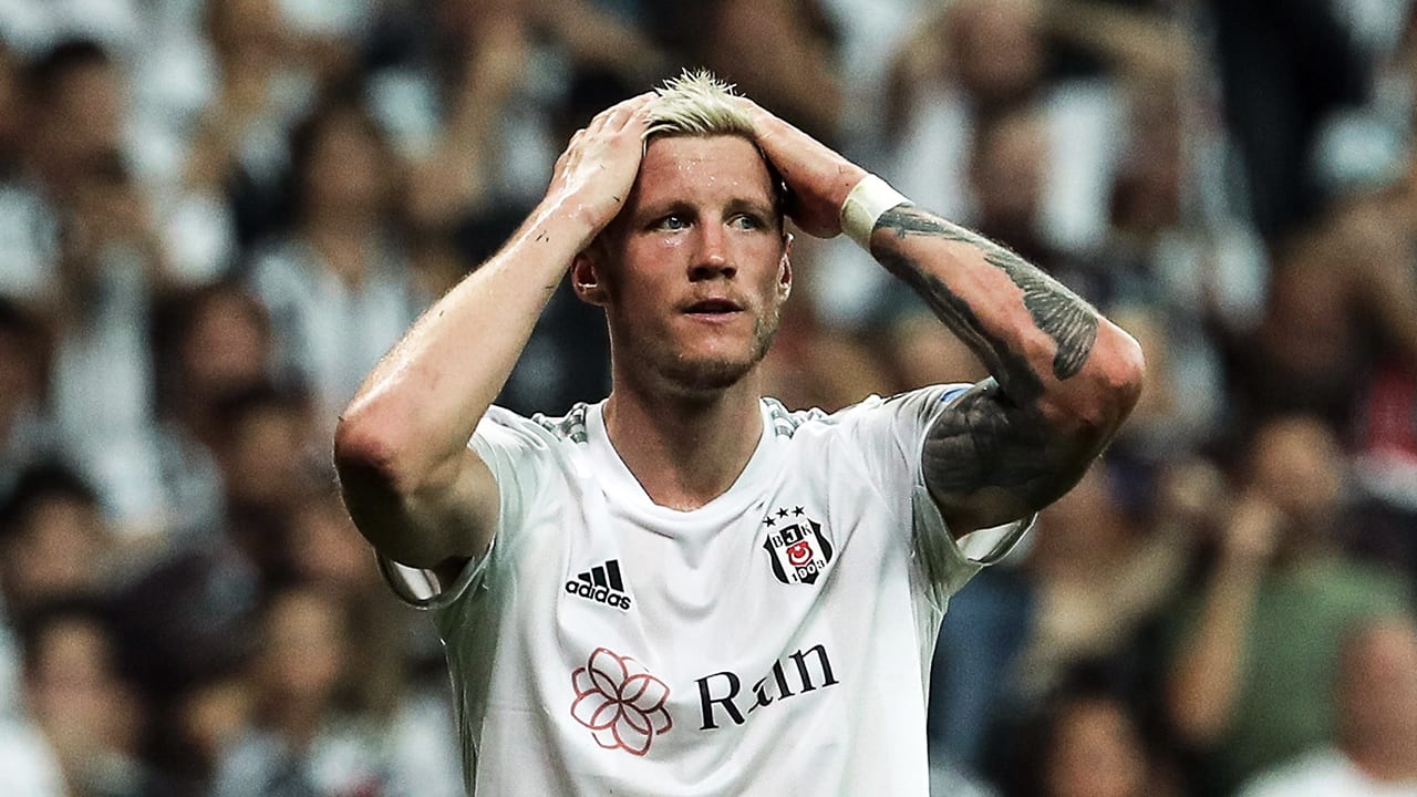 Besiktas steekt stokje voor droomtransfer Weghorst naar Manchester United