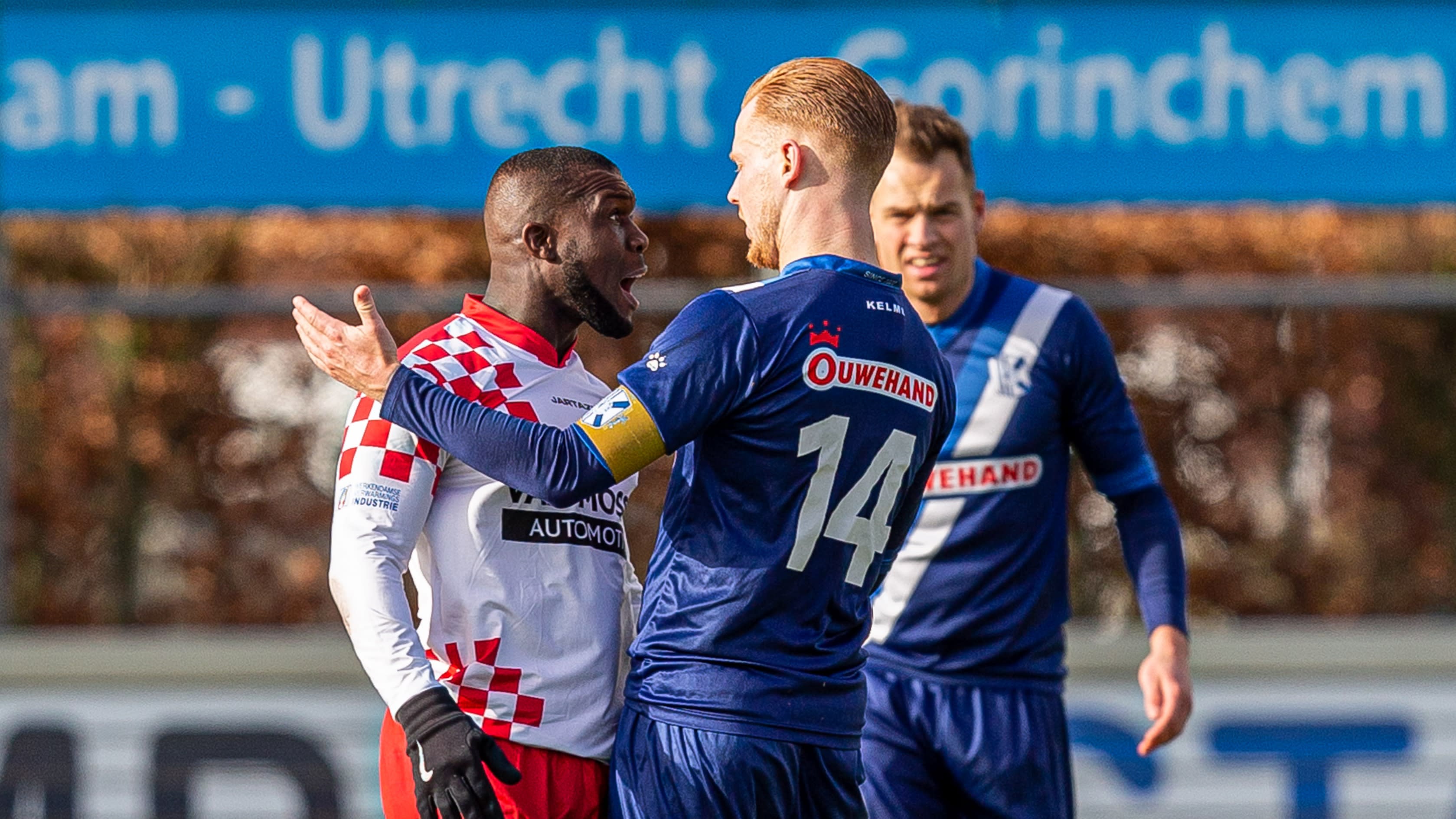 Supporters Quick Boys richting Drenthe: 'Je moeder is een hoer' 