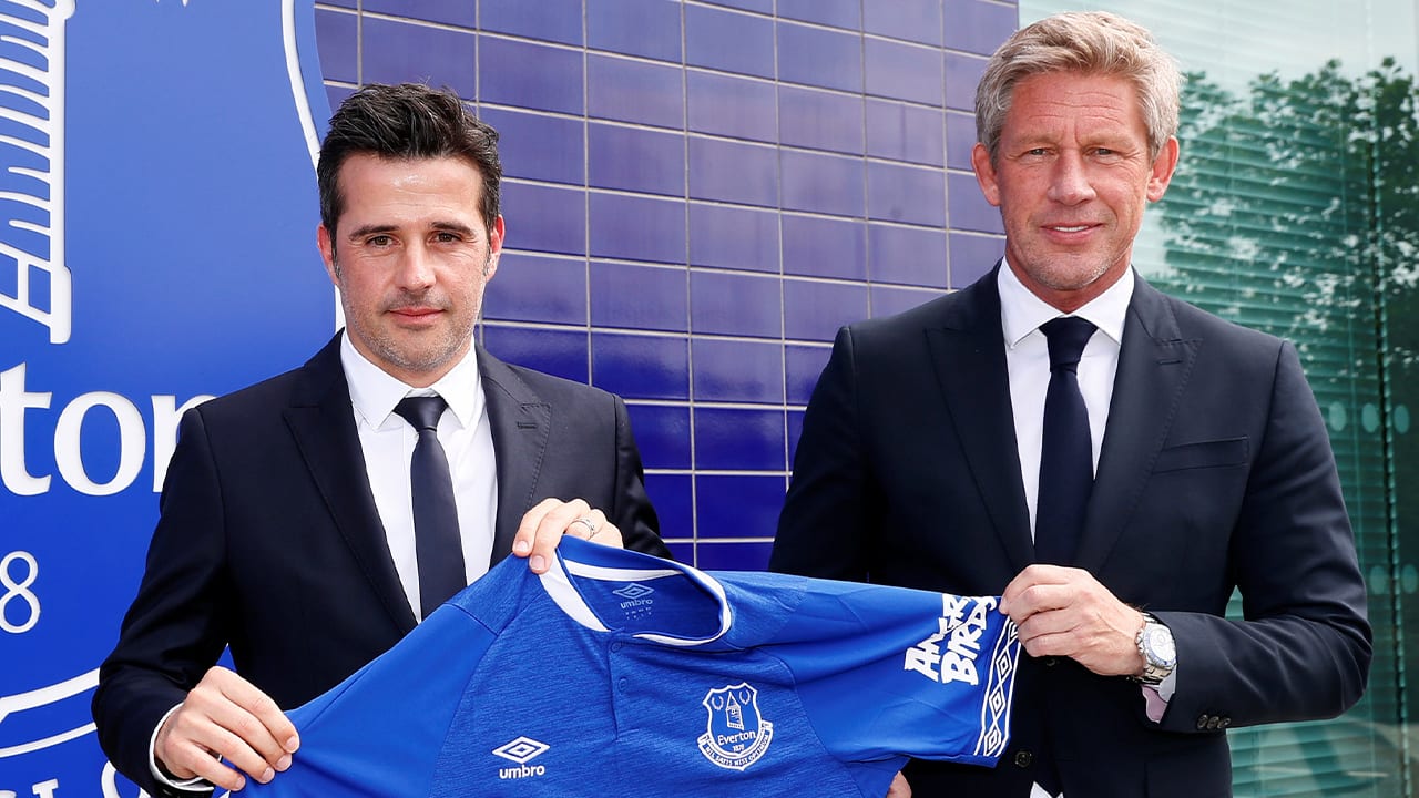 Brands gefileerd door oud-trainer Everton