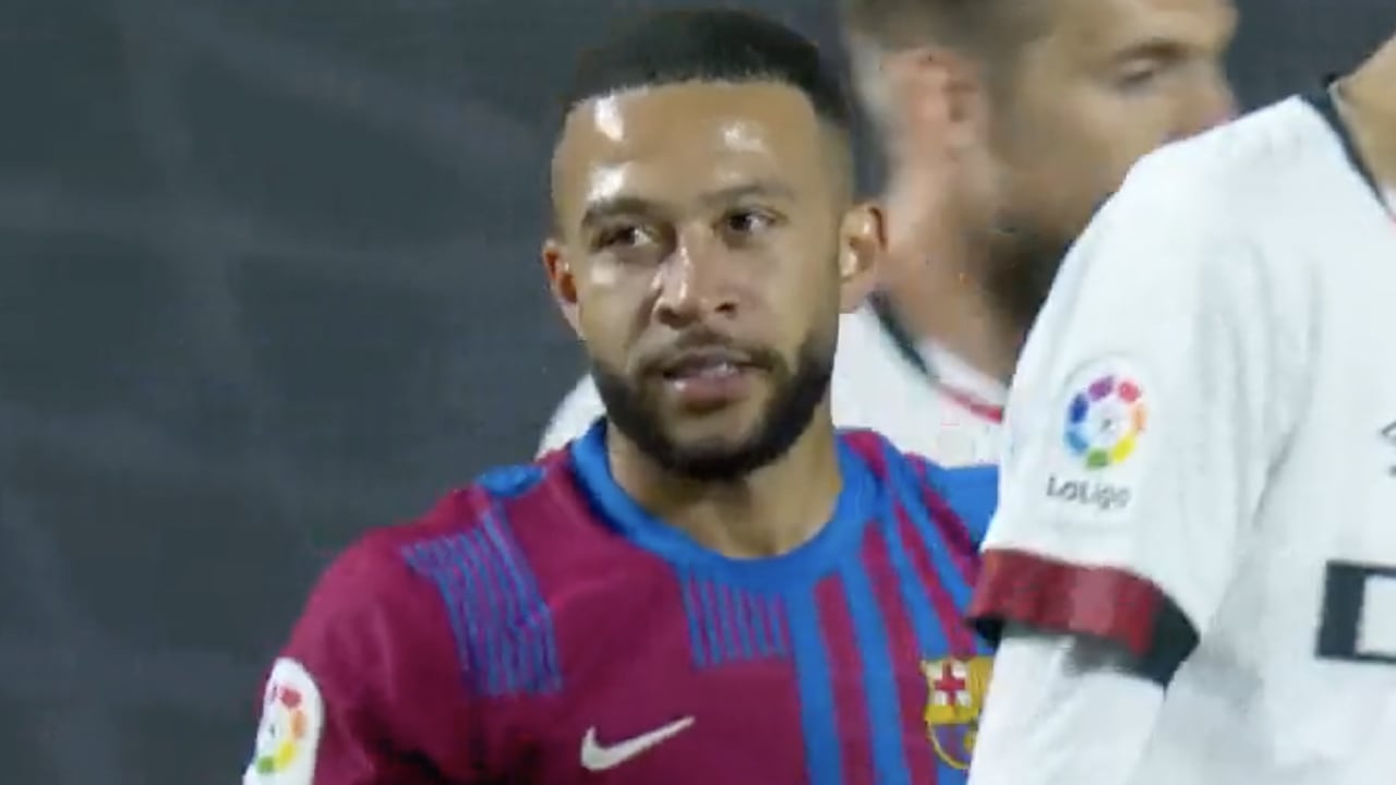 VIDEO: Memphis mist op cruciaal moment strafschop voor Barcelona