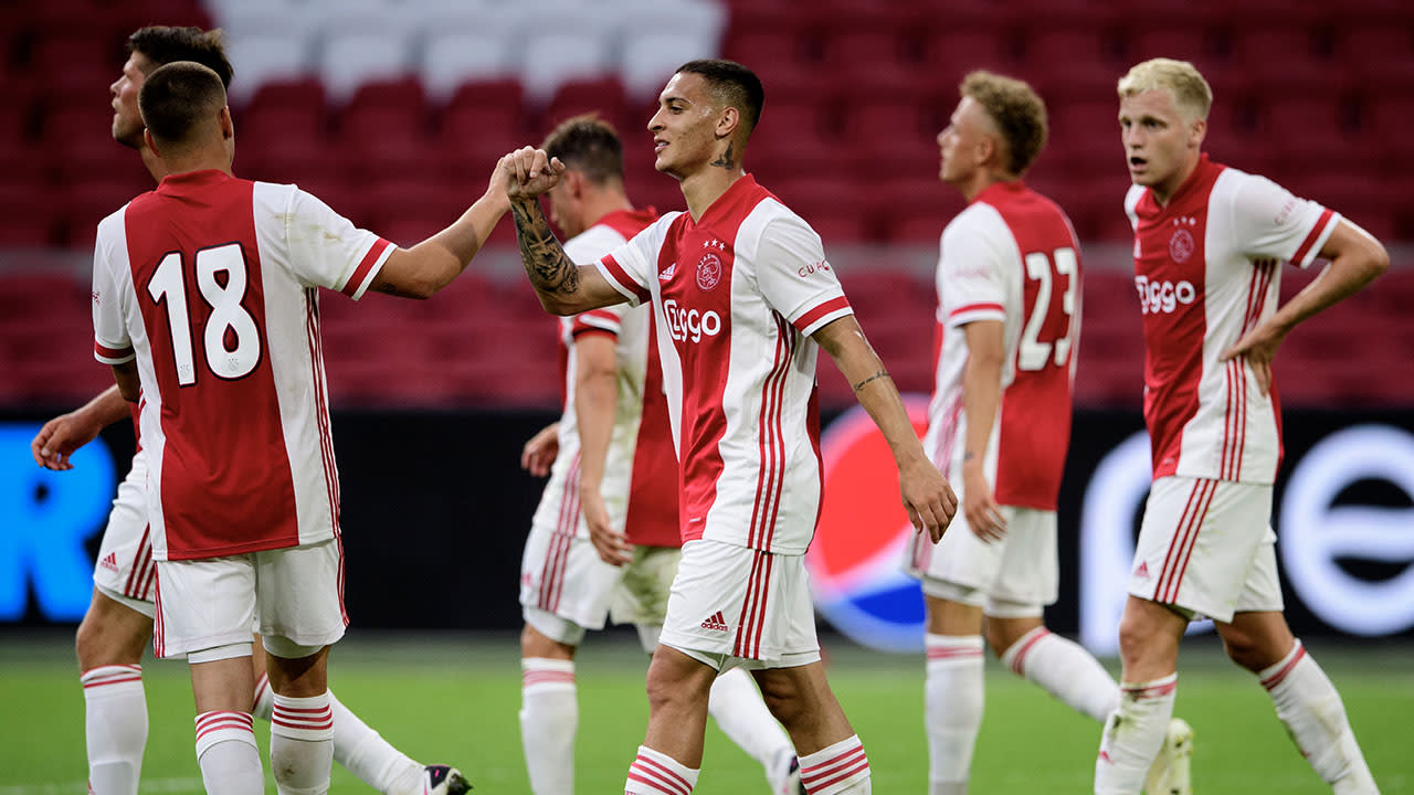 Ajax oefent ook nog tegen Hertha BSC en Eintracht Frankfurt