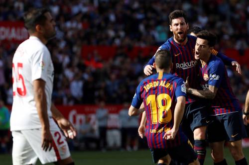 Barça wint dankzij vijftigste hattrick Messi
