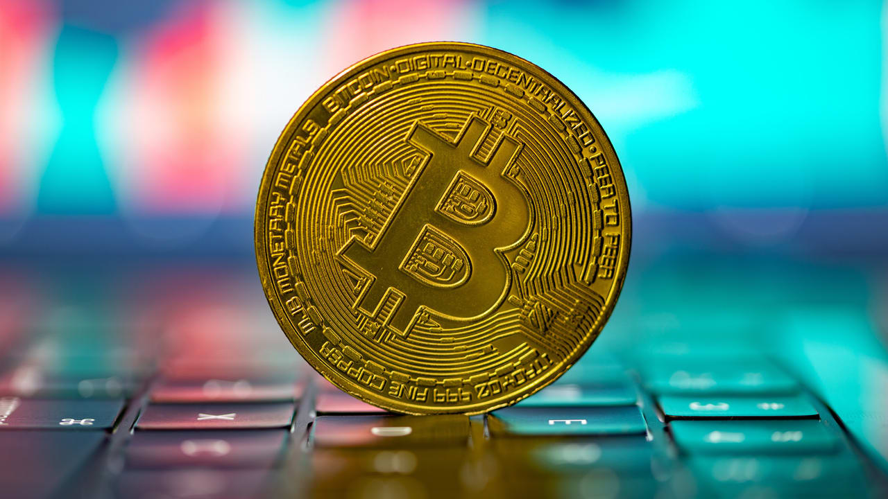 Bitcoin voor het eerst in anderhalf jaar onder 20.000 dollar