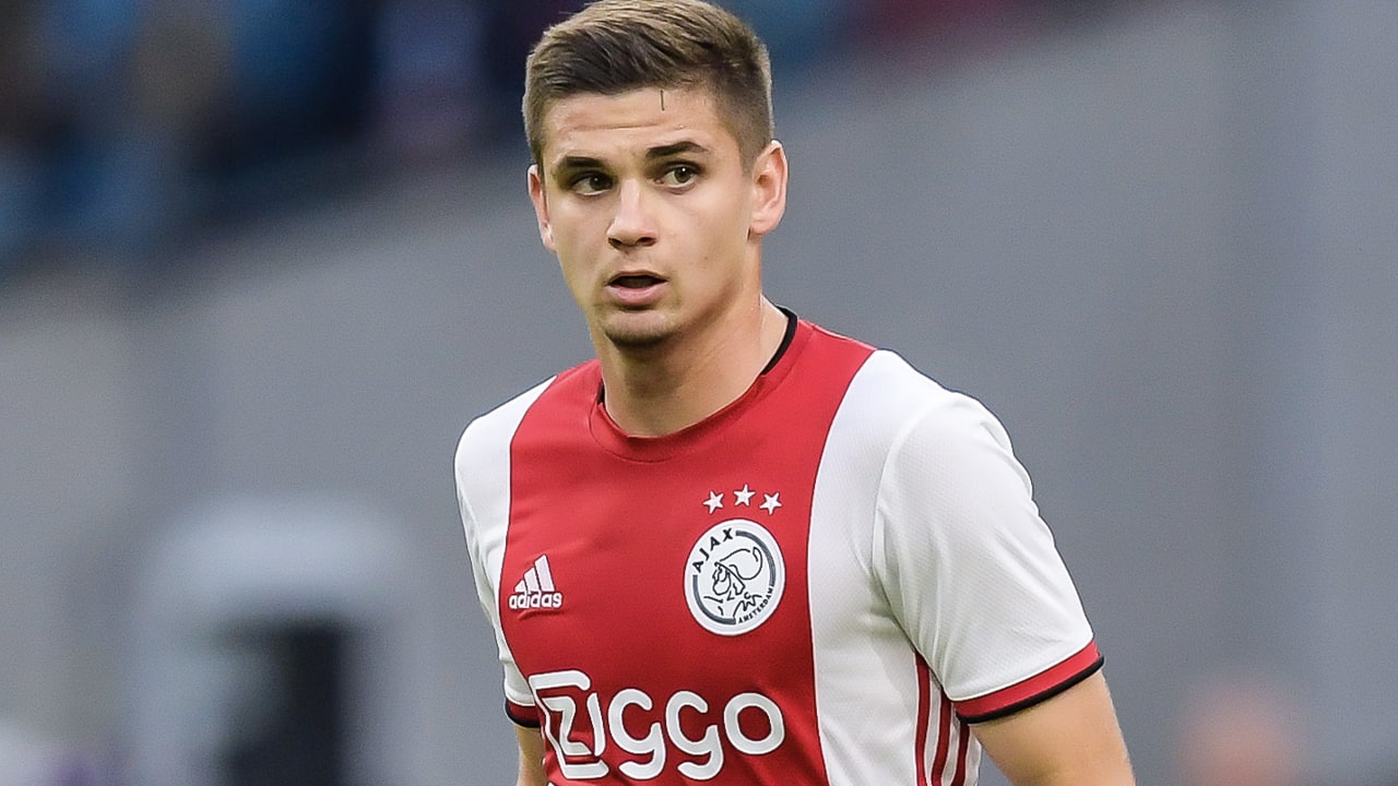 'Galatasaray wil Ajacied Marin huren'
