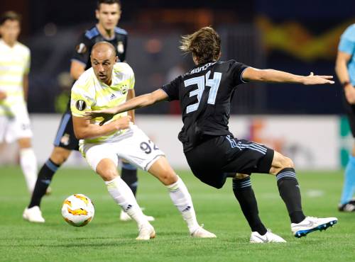 Trainer Cocu hard onderuit met Fenerbahçe