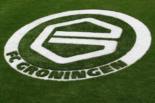 FC Groningen al voor rust met twee man minder