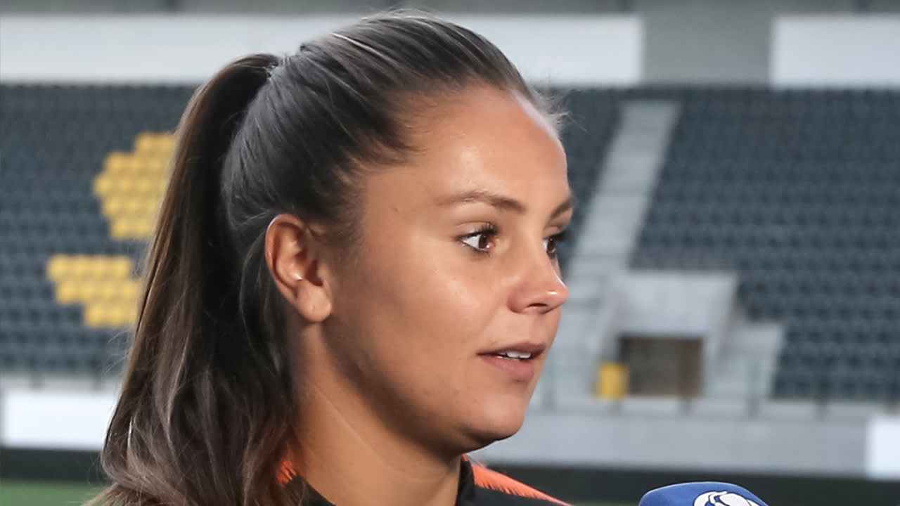 Martens draagt bij aan finaleplaats vrouwen Barcelona