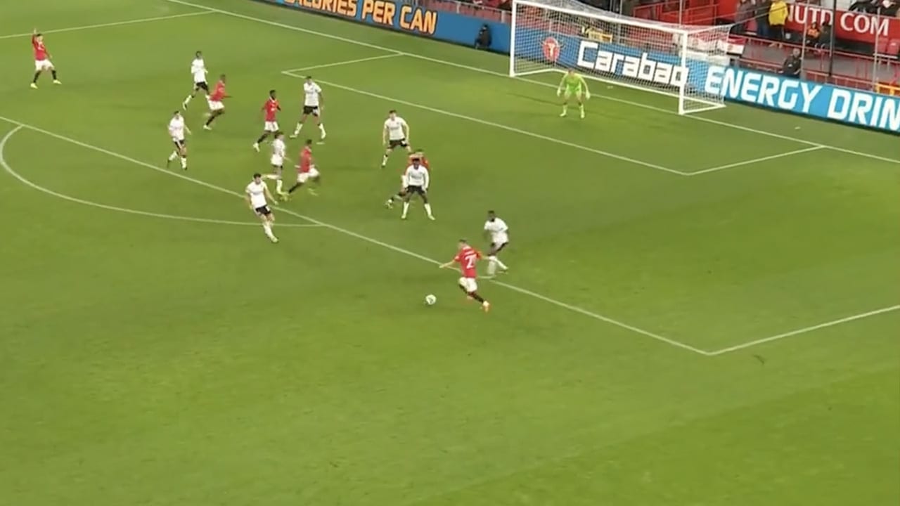 Videogoal: Antony schiet op heerlijke wijze raak voor Manchester United