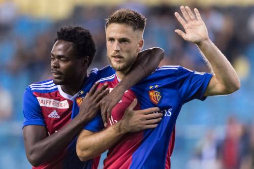 FC Basel wint in wisselvallig duel