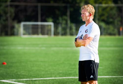 Stam krijgt Kuijt als stagiair bij Feyenoord