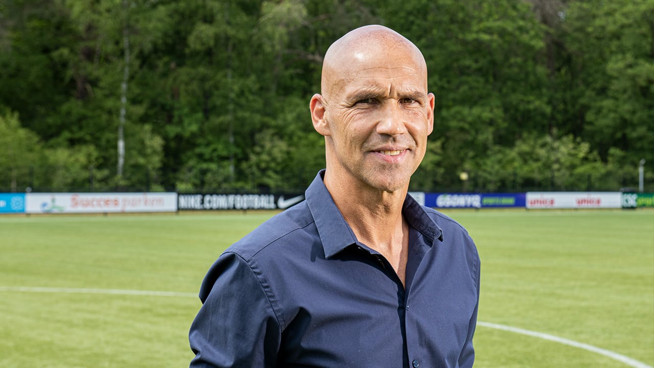 Vitesse bevestigt: Thomas Letsch nieuwe trainer in Arnhem