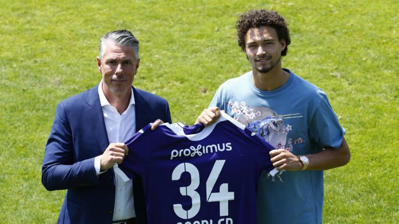 OFFICIEEL: Anderlecht huurt Philippe Sandler van Manchester City