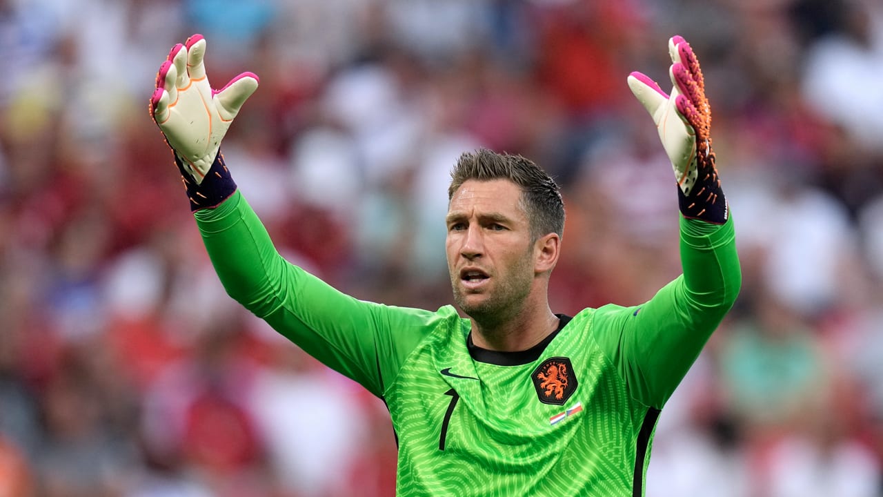 Maarten Stekelenburg beëindigt interlandloopbaan