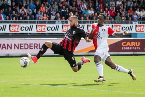 PEC Zwolle pikt aanvaller Elbers op