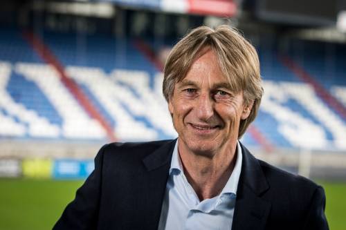 Willem II met debutant Akkaynak in Groningen