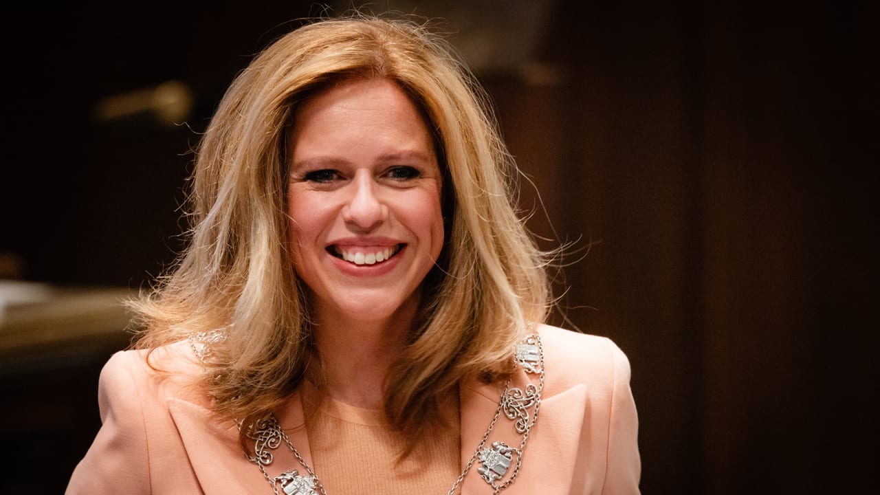 Carola Schouten geïnstalleerd als nieuwe burgemeester van Rotterdam