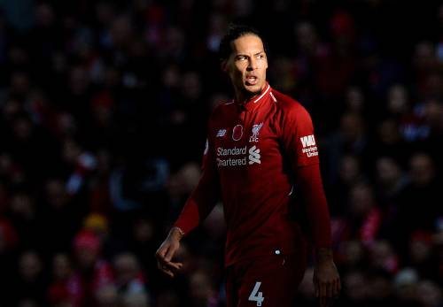 Liverpool met Van Dijk en Wijnaldum in Parijs