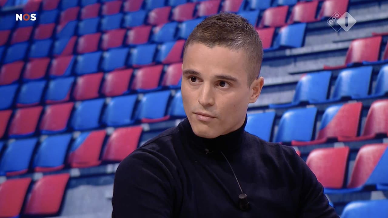 Afellay tipt aanvaller bij bondscoach De Boer: 'Hij pakt zijn goals mee in een serieuze topcompetitie'