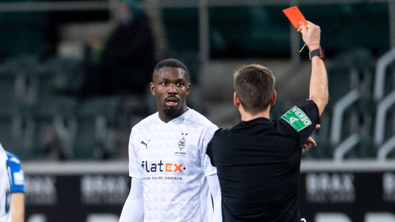 Lilian Thuram geschokt door zijn spugende zoon