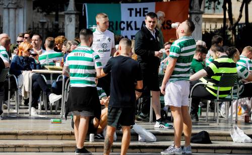 Twee Celtic-fans gewond bij steekincident in Rome