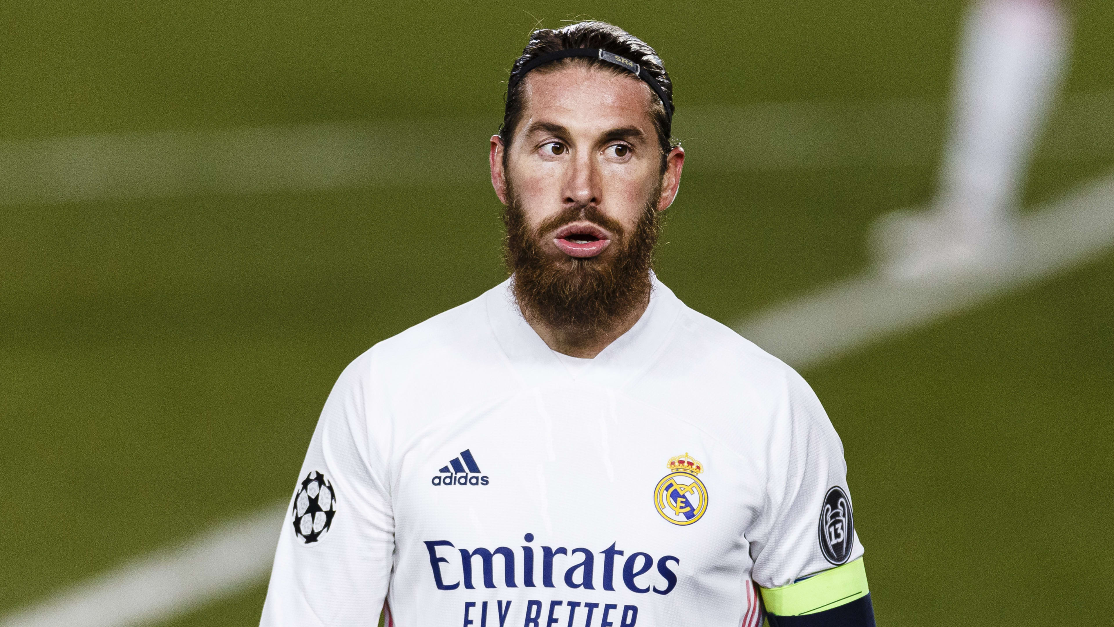 'Real Madrid is Ramos zes weken kwijt na knie-operatie'
